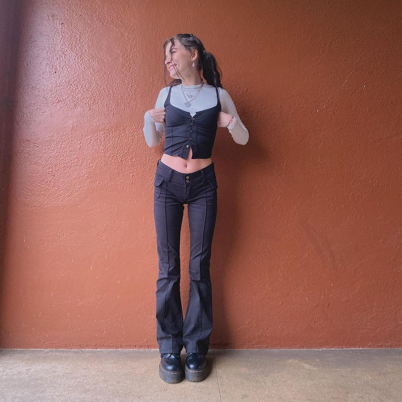 Low Waisted Vintage Y2k Pants - Modiva Modiva Low Waisted Vintage Y2k Pants