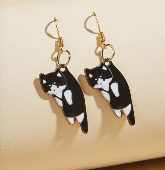 Kitten Dangle Earrings - Modiva Black & White Modiva Kitten Dangle Earrings