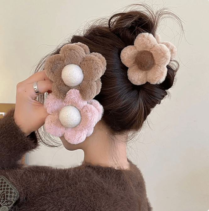 Plush Flower Claw Clips - Modiva Modiva Plush Flower Claw Clips